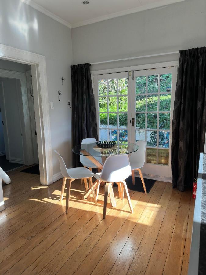 Renwick In The City Nelson, 10Min Walk To City Centre, Full Kitchen, Fast Fibre Wifi, Drive 13Min To Airport, 5Min To Hospital, Quiet Street, Dog Friendly エクステリア 写真