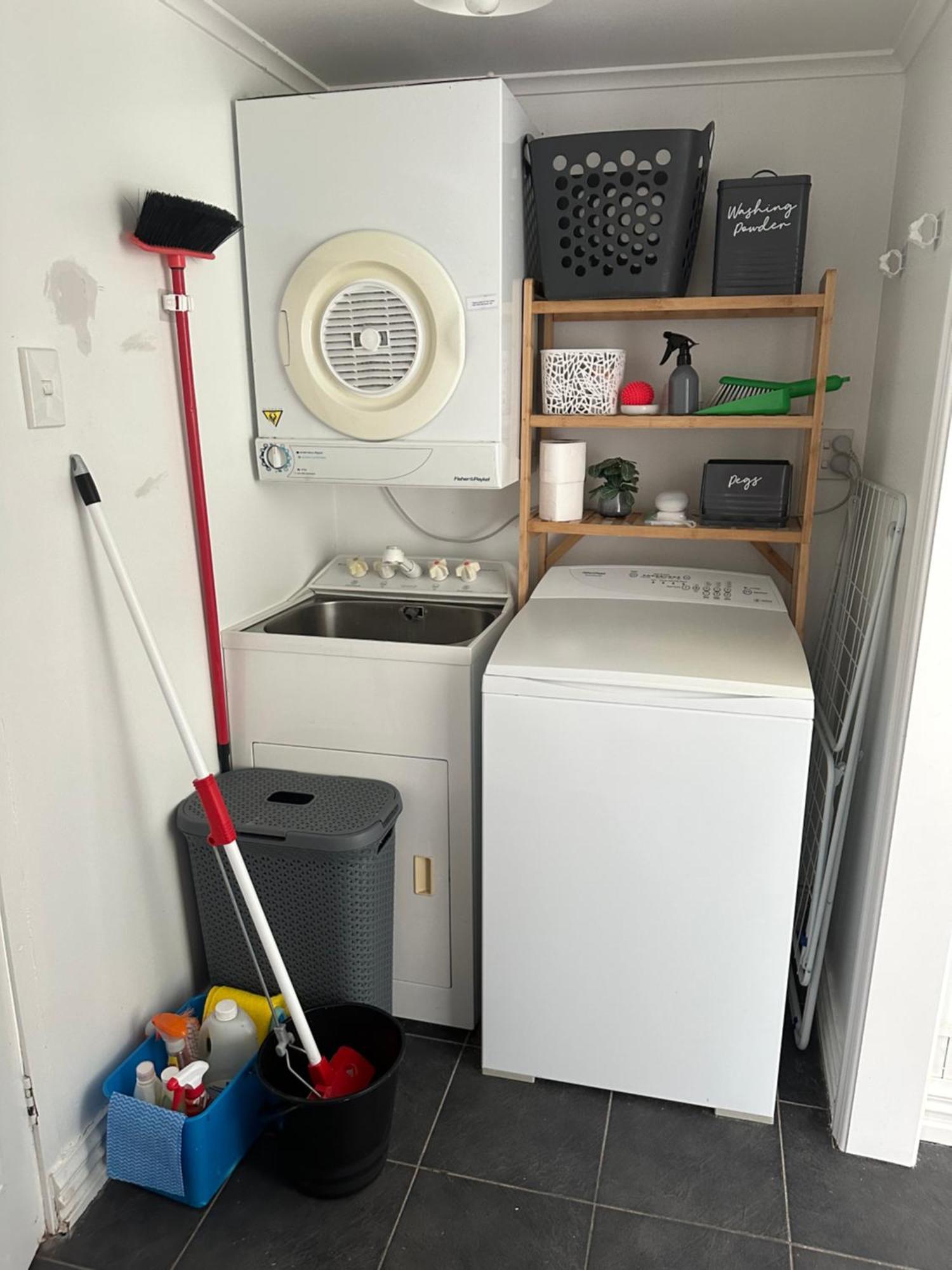 Renwick In The City Nelson, 10Min Walk To City Centre, Full Kitchen, Fast Fibre Wifi, Drive 13Min To Airport, 5Min To Hospital, Quiet Street, Dog Friendly エクステリア 写真